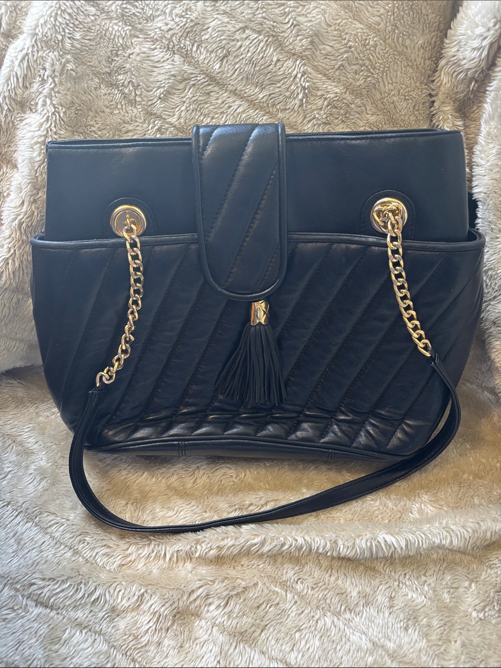Black Dufonte by Lucian Piccard Quilted Shoulder Bag with Gold Chain and Tassel